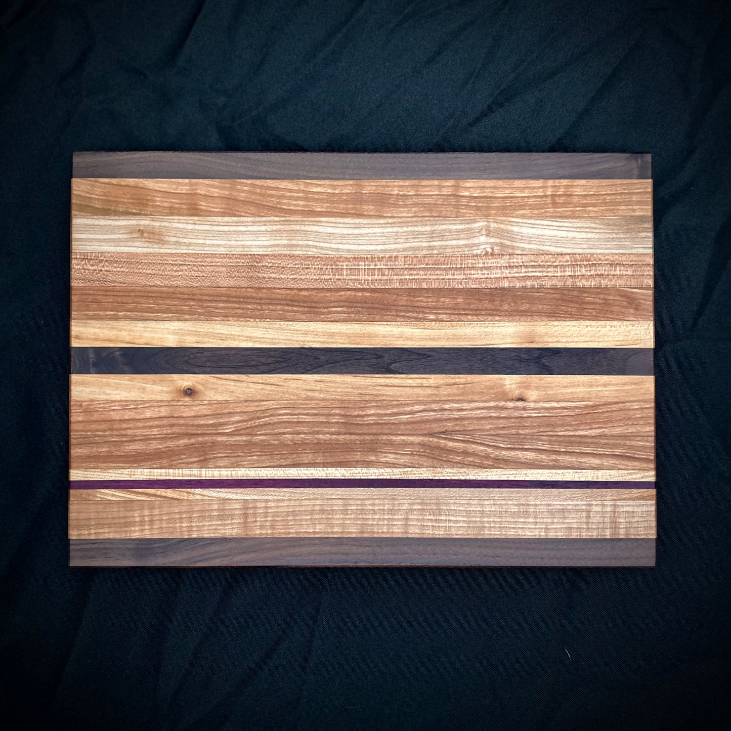 Premium Edge Grain Cutting Board – Walnut, Cherry, Maple with Purple Heart Accent
